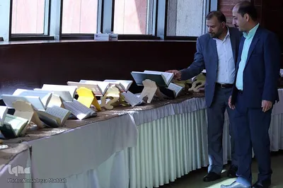 نمایشگاه جنبی هشتمین دوره مسابقات سراسری قرآن کارکنان و خانواده‌های قوه قضائیه در هتل‌ شیراز 