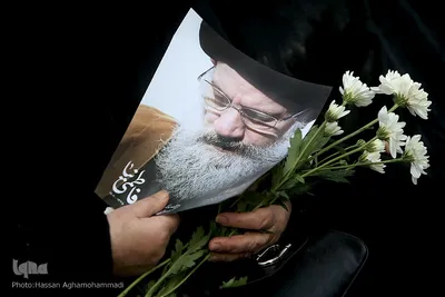 مراسم تشییع پیکر آیت الله سید عبدالله فاطمی‌نیا(ره) در مسجد دانشگاه تهران