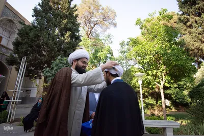 مراسم عمامه‌گذاری طلاب حوزه علمیه اصفهان