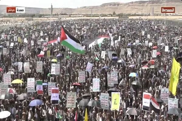 راهپیمایی گسترده یمنی‌ها در حمایت از محور مقاومت