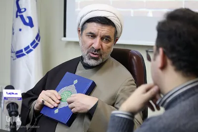 ویژه‌برنامه «نشانی»، با حضور حجت‌الاسلام والمسلمین «عبدالرحمن غیاث» 