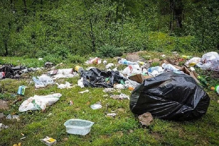 ایران جزو ۲۰ کشور اول دنیا در تولید زباله‌های ‌پلاستیکی