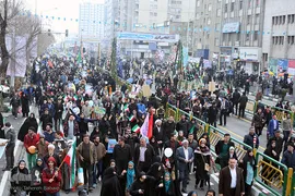 راهپیمایی یوم الله ۲۲ بهمن در تهران -۱