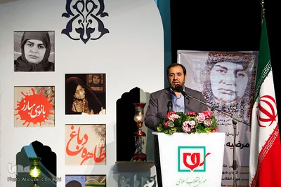 مراسم رونمایی از سردیس مرضیه حدیدچی (دباغ)