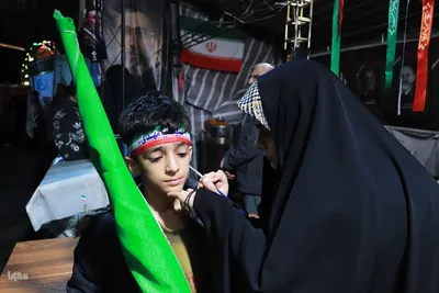 نمایش پهپاد شاهد ۱۳۶ در اجتماع شبانه تبریزی‌ها