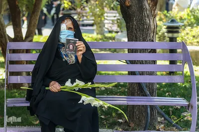 وداع با پیکر شهید مدافع سلامت، دکتر محمد زارع جوشقانی