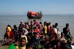 Zaidi ya Waislamu 100 Warohingya wawasili Ufukwe wa Indonesia baada ya wiki kadhaa baharini