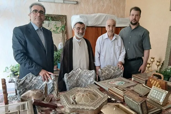 تجلیل خسروپناه از پیشکسوت خاتم‌سازی