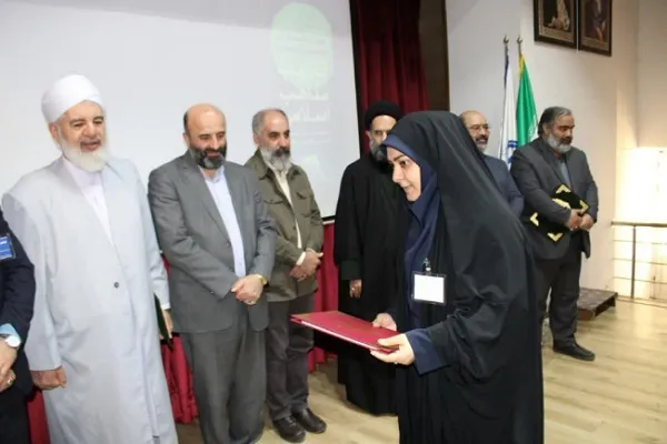 درخشش خبرنگار ایکنا گلستان در جشنواره ملی رسانه‌ای تقریب و مذاهب