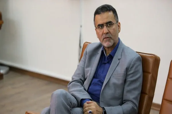 توهین مکرون به اسلام به خیال رهبری اروپا