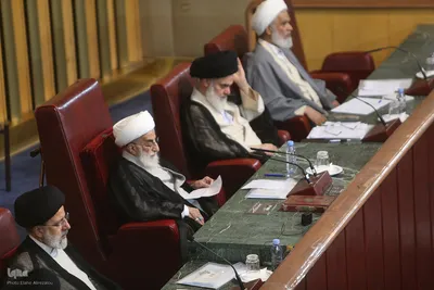 دوازدهمین اجلاس رسمی دوره پنجم مجلس خبرگان رهبری