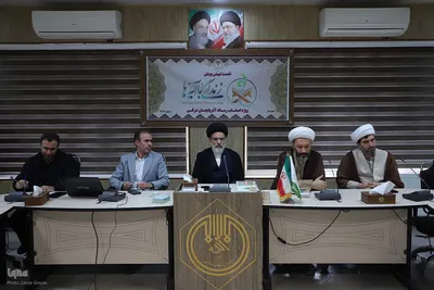 نشست تبیینی پویش «زندگی با آیه‌ها» در آذربایجان‌شرقی