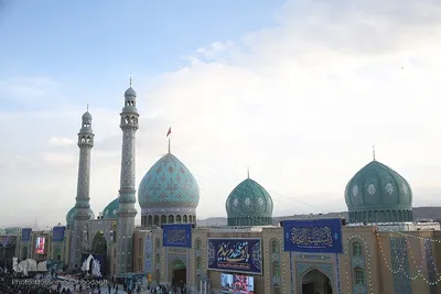 مسجد مقدس جمکران در شب نیمه شعبان