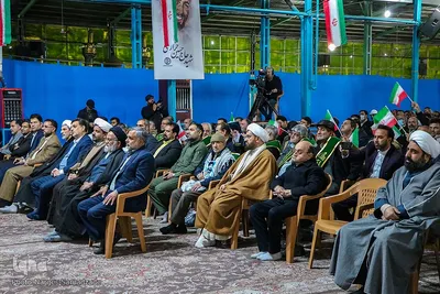 گرامیداشت دهه فجر و سالروز بازگشت امام خمینی(ره) در گلستان شهدا