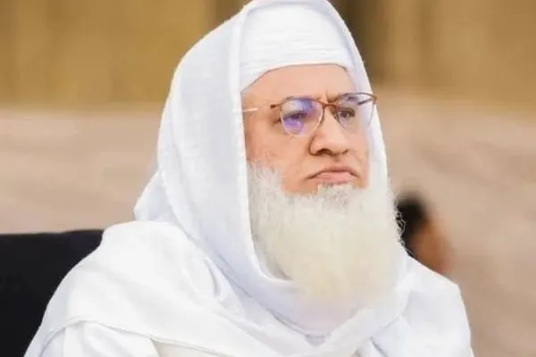 طالبان ترور عالم روحانی در پاکستان را محکوم کرد