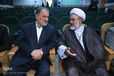حجت‌الاسلام نیک‌نژاد، رییس سازمان تبلیغات اسلامی استان تهران و عباس سلیمی، پیشکسوت قرآنی