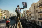 Überreste von 150 Märtyrern der „Heiligen Verteidigung“ in Teheran beigesetzt