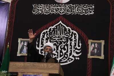 بیعت روحانیون و طلاب فارس با سومین رهبر معظم انقلاب