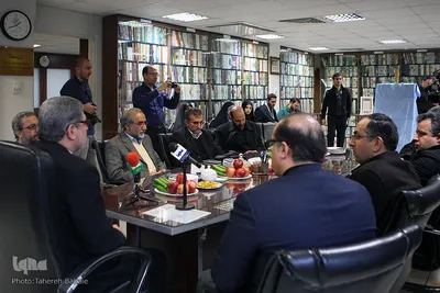 مراسم رونمایی از قرآن های خیرین