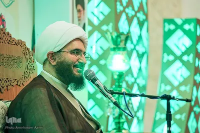 مراسم جشن ولادت امام هادی(ع) در حرم حضرت احمدبن موسی(ع)