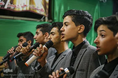 آماده‌سازی لباس همایش جهانی شیرخوارگان حسینی