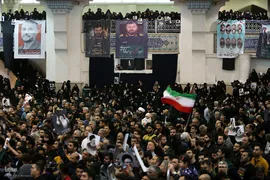 «مراسم وداع» مردم با رئیس جمهور در مصلی