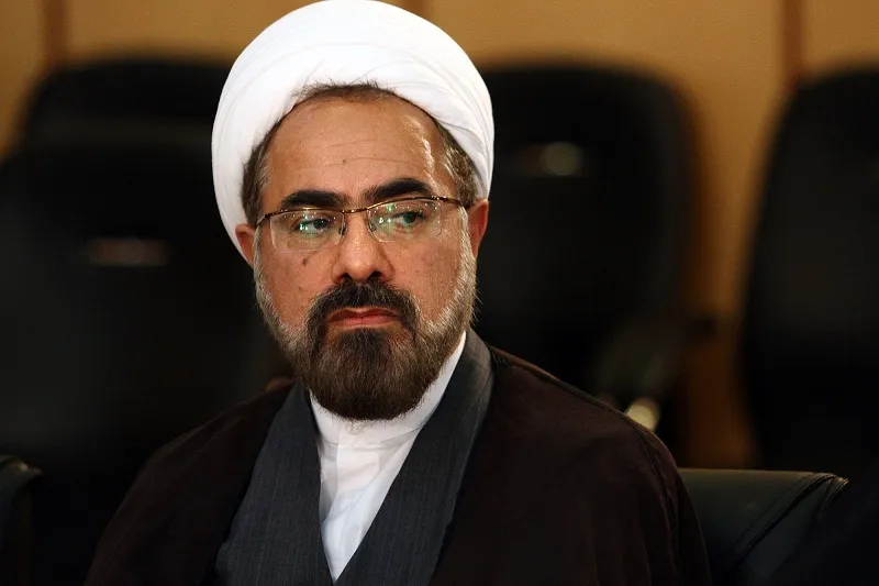 نخبگان عراق مردم را به پیروی از مواضع آیت‌الله سیستانی راهنمایی کنند