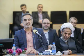 آیین تقدیر از دست اندرکاران کاروان قرآنی انقلاب