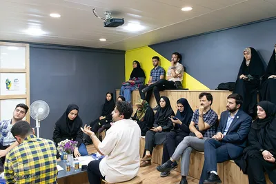نشست «انتخابات؛ کنشگری یا تماشاگری» در جهاددانشگاهی اصفهان