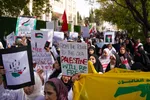 تجمع پرشور دانشگاهیان علوم پزشکی شیراز در محکومیت جنایات رژیم صهیونیستی‎
