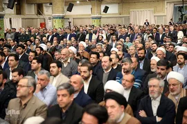 دیدار مسئولان نظام و سفرای کشورهای اسلامی با رهبر معظم انقلاب اسلامی