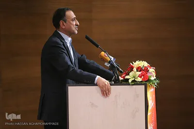 فخرالدین احمدی آشتیانی، وزیر آموزش و پرورش