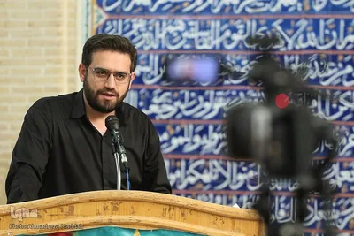 نشست صمیمی فعالان رسانه و فرهنگی با نماینده رهبر معظم انقلاب در فارس‎‎