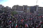 اجتماع بیعت شیرازی ها با سومین رهبر انقلاب