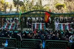 Überreste von 150 Märtyrern der „Heiligen Verteidigung“ in Teheran beigesetzt