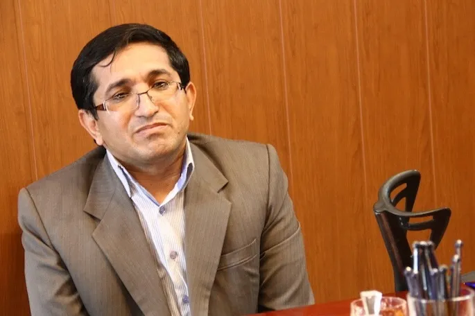 معلولانی که در مدارس عادی درس می‌خوانند موفق‌ترند/ مدارس استثنایی را تعطیل کنید
