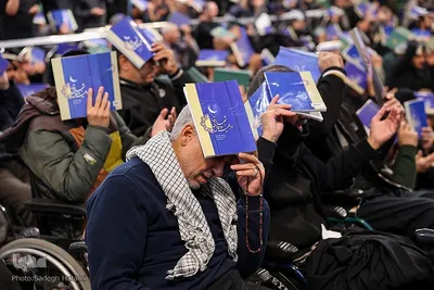 مراسم پرفیض احیای شب بیست‌ویکم ماه رمضان در حرم رضوی