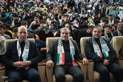 اجتماع دانش آموزی فرزندان حاج قاسم در تبریز‎