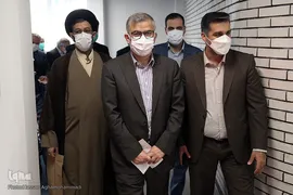 بازدید مجتبی عبداللهی، مدیر کل اوقاف و امور خیریه استان تهران از نمایشگاه دستاوردهای نهاد وقف