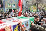 عکس | تشییع پیکر مطهر 2 شهید جنگ رمضان در مشهد