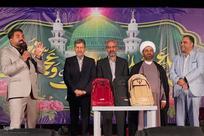 جشن میلاد پیامبر (ص) در میدان امام علی (ع) اصفهان