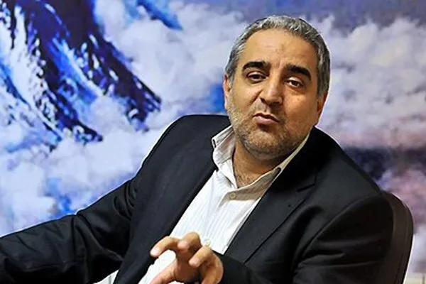نشر دفاع مقدس در رکود است/ لزوم پشتیبانی و نوآوری