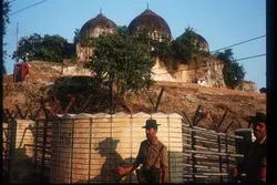 Ardhi ya Msikiti wa Babri nchini India yaporwa rasmi, yakabidhiwa Mabaniani