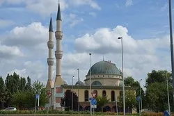 Dutch Mosques Propose to Limit Number of Worshipers