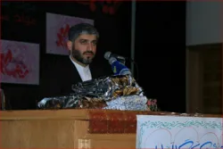 قارئ ایراني ینتج ألبوم موسیقی مشترك فی لبنان