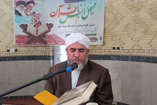 حفظ و حراست از انقلاب، وظیفه یکایک مردم جامعه است