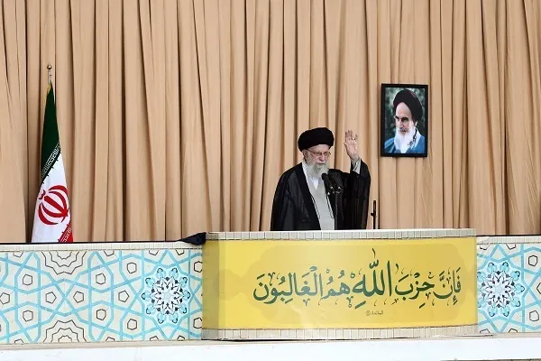 Pinuri ni Ayatollah Khamenei ang Pagsalakay ng Misayl sa Tel Aviv bilang 'Legal at Lehitimo'