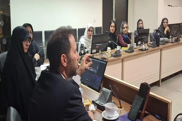 جهاددانشگاهی؛ بازوی مؤثر کارگروه ساماندهی مد و لباس در توسعه نوآوری