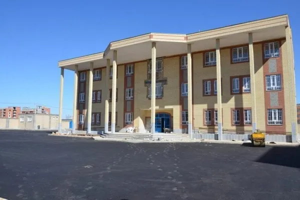 ساخت ۱۶ مدرسه خیرساز در چالدران