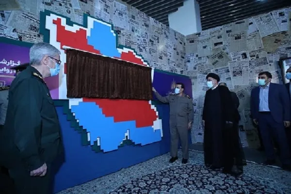 نمایشگاه ملی «در لباس سربازی» با حضور رئیس جمهور افتتاح شد